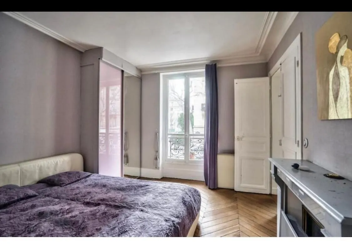 Lumiere Apartment Paris 0*,  France